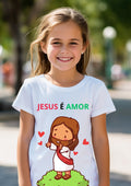 Camiseta Infantil "Jesus é Amor"